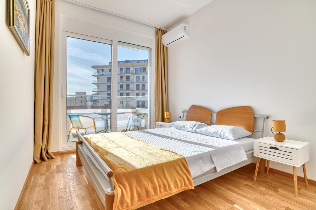 Ivanovic Residences Будва Екстериор снимка